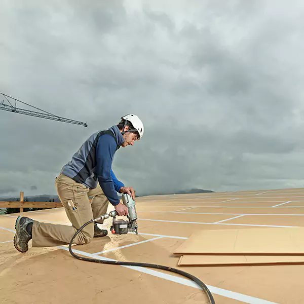 Why Janesville Business Owners Choose Janesville Roofing Pro for Roof Replacement?